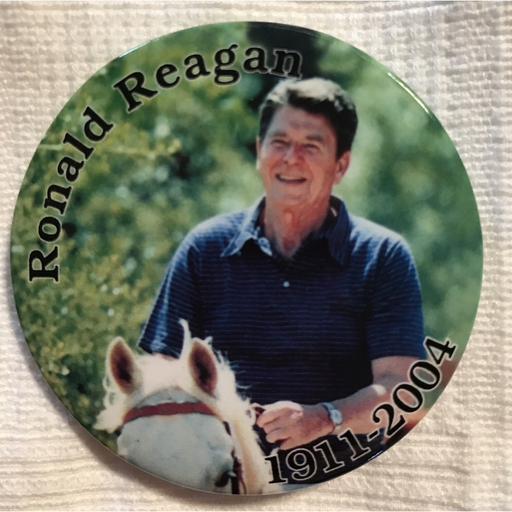 Collectible Pinback Pin Button 2" Ronald Reagan 1911-2004 Photo On Horseback